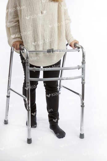 Kokoontaitettava seisomatuki